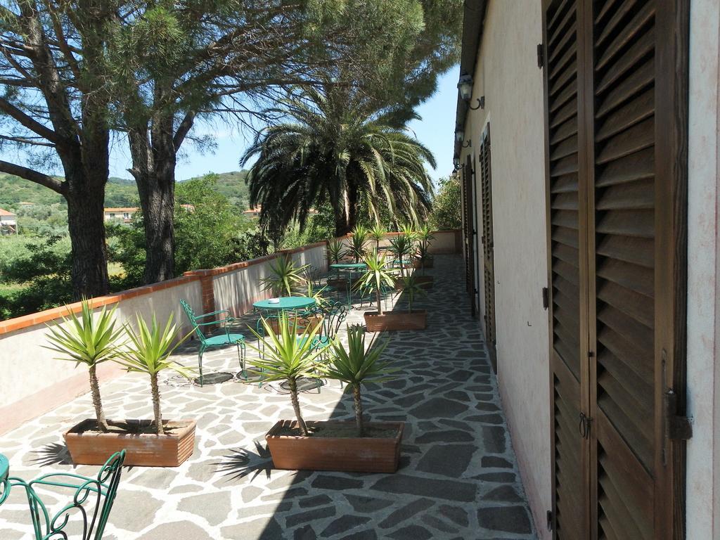 Affittacamere Il Caminetto Portoferraio Buitenkant foto